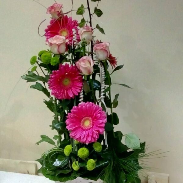 cvetni aranzman, cvecara beograd, dostava cveca, isporuka cveca, poklon