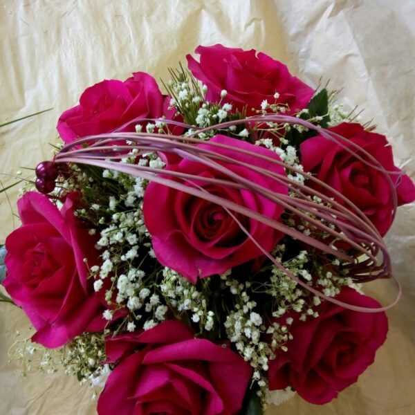 cvetni aranzman, cvecara beograd, dostava cveca, isporuka cveca, poklon