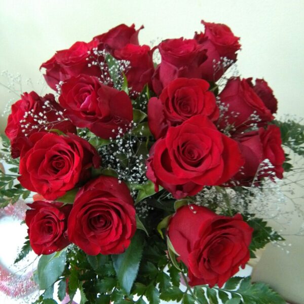 cvetni aranzman, cvecara beograd, dostava cveca, isporuka cveca, poklon