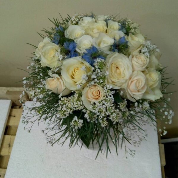 cvetni aranzman, cvecara beograd, dostava cveca, isporuka cveca, poklon