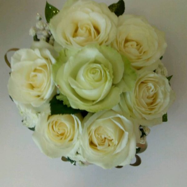 cvetni aranzman, cvecara beograd, dostava cveca, isporuka cveca, poklon