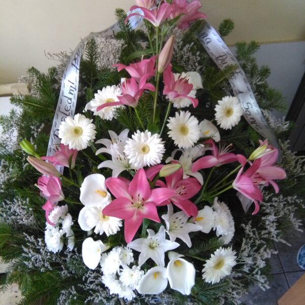 cvetni aranzman, cvecara beograd, dostava cveca, isporuka cveca