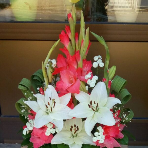 cvetni aranzman, cvecara beograd, dostava cveca, isporuka cveca, poklon