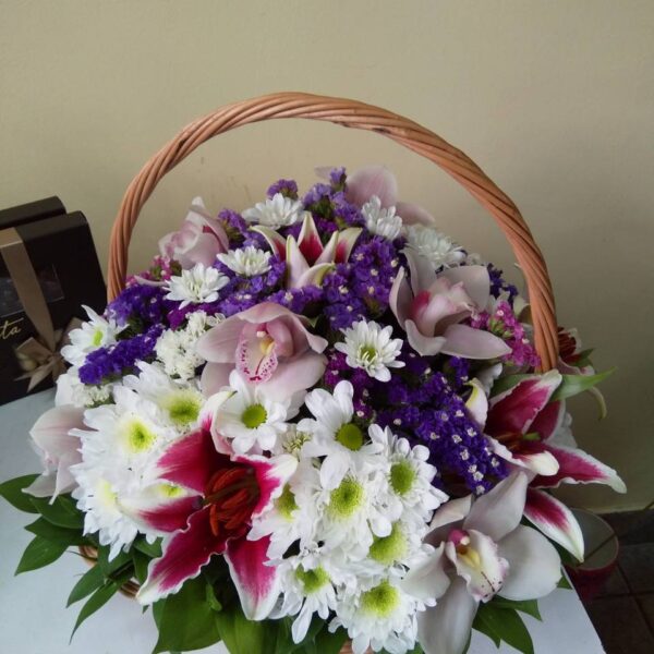 cvetni aranzman, cvecara beograd, dostava cveca, isporuka cveca, poklon