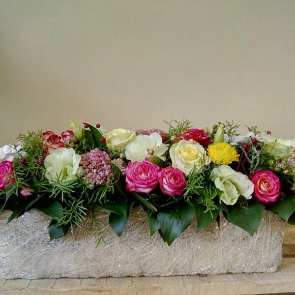 cvetni aranzman, cvecara beograd, dostava cveca, isporuka cveca, poklon