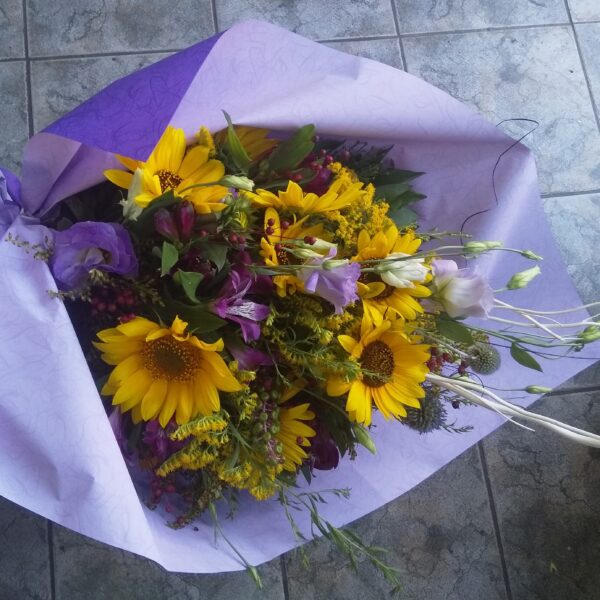 cvetni aranzman, cvecara beograd, dostava cveca, isporuka cveca, poklon