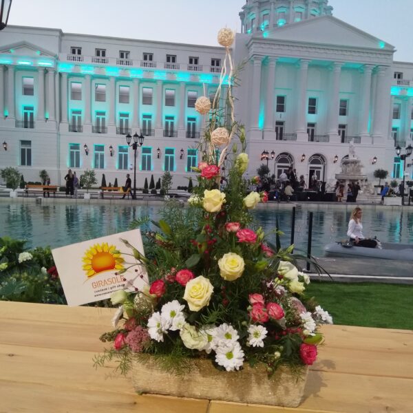 cvetni aranzman, cvecara beograd, dostava cveca, isporuka cveca, poklon