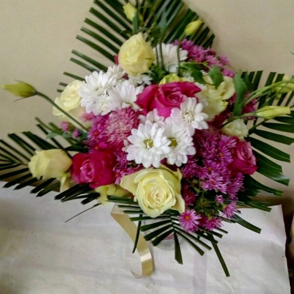 cvetni aranzman, cvecara beograd, dostava cveca, isporuka cveca, poklon