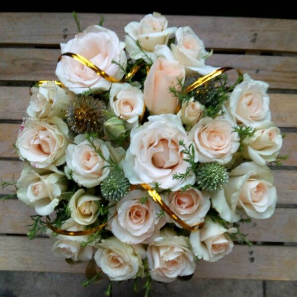 cvetni aranzman, cvecara beograd, dostava cveca, isporuka cveca, poklon