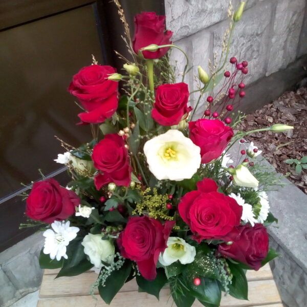 cvetni aranzman, cvecara beograd, dostava cveca, isporuka cveca, poklon