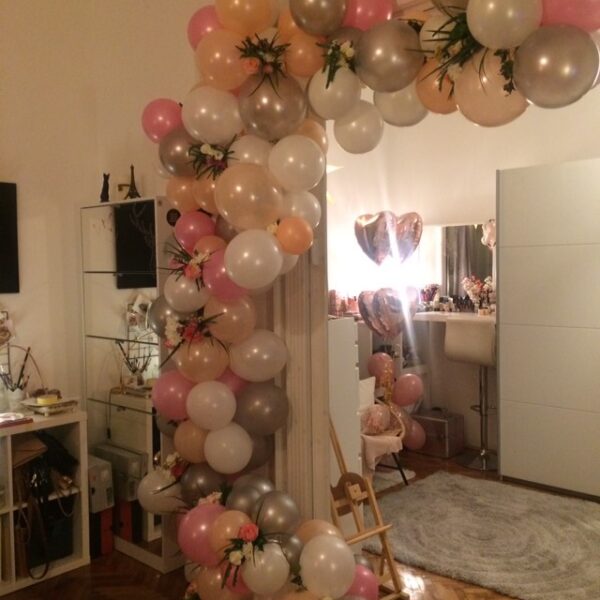 cvetni aranzman, cvecara beograd, dostava cveca, isporuka cveca, poklon