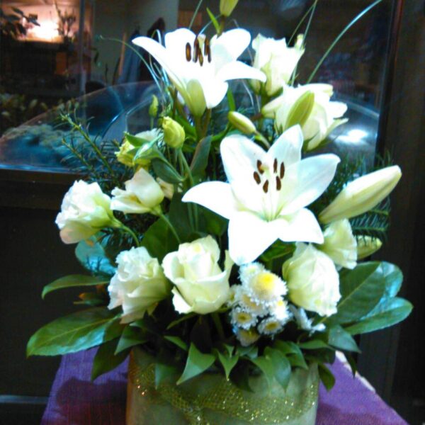 cvetni aranzman, cvecara beograd, dostava cveca, isporuka cveca, poklon