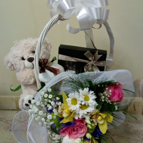 cvetni aranzman, cvecara beograd, dostava cveca, isporuka cveca, poklon