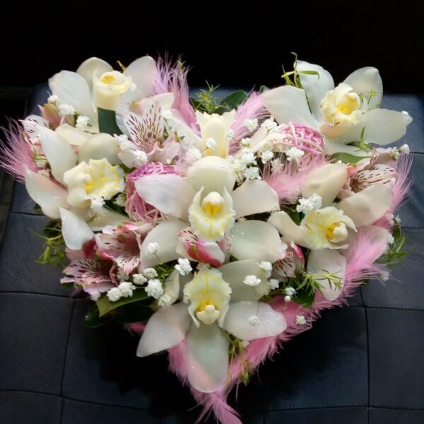 cvetni aranzman, cvecara beograd, dostava cveca, isporuka cveca, poklon