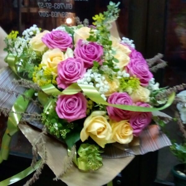 cvetni aranzman, cvecara beograd, dostava cveca, isporuka cveca, poklon