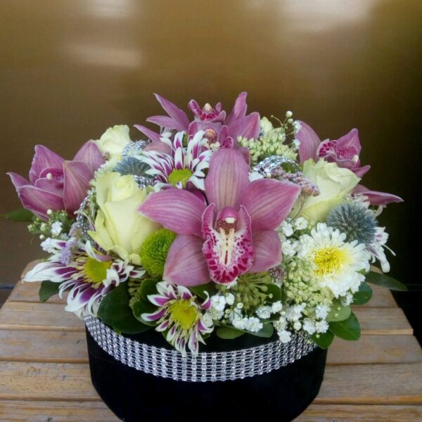 cvetni aranzman, cvecara beograd, dostava cveca, isporuka cveca, poklon