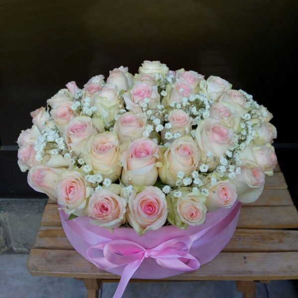 cvetni aranzman, cvecara beograd, dostava cveca, isporuka cveca, poklon