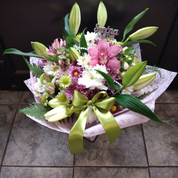 cvetni aranzman, cvecara beograd, dostava cveca, isporuka cveca, poklon