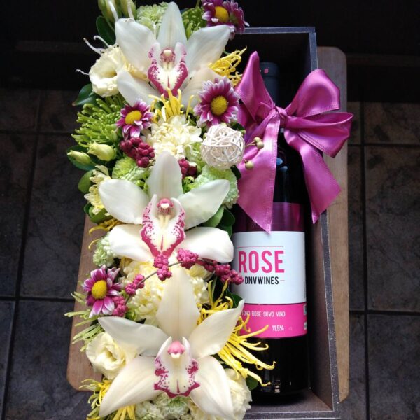 cvetni aranzman, cvecara beograd, dostava cveca, isporuka cveca, poklon