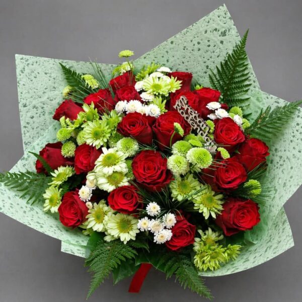 buket crvene ruže hrizanteme dostava Beograd