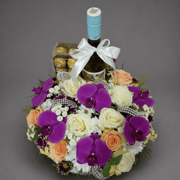 aranžman sa vinom Zvonko Bogdan i ferrero bombonama sa cvecem