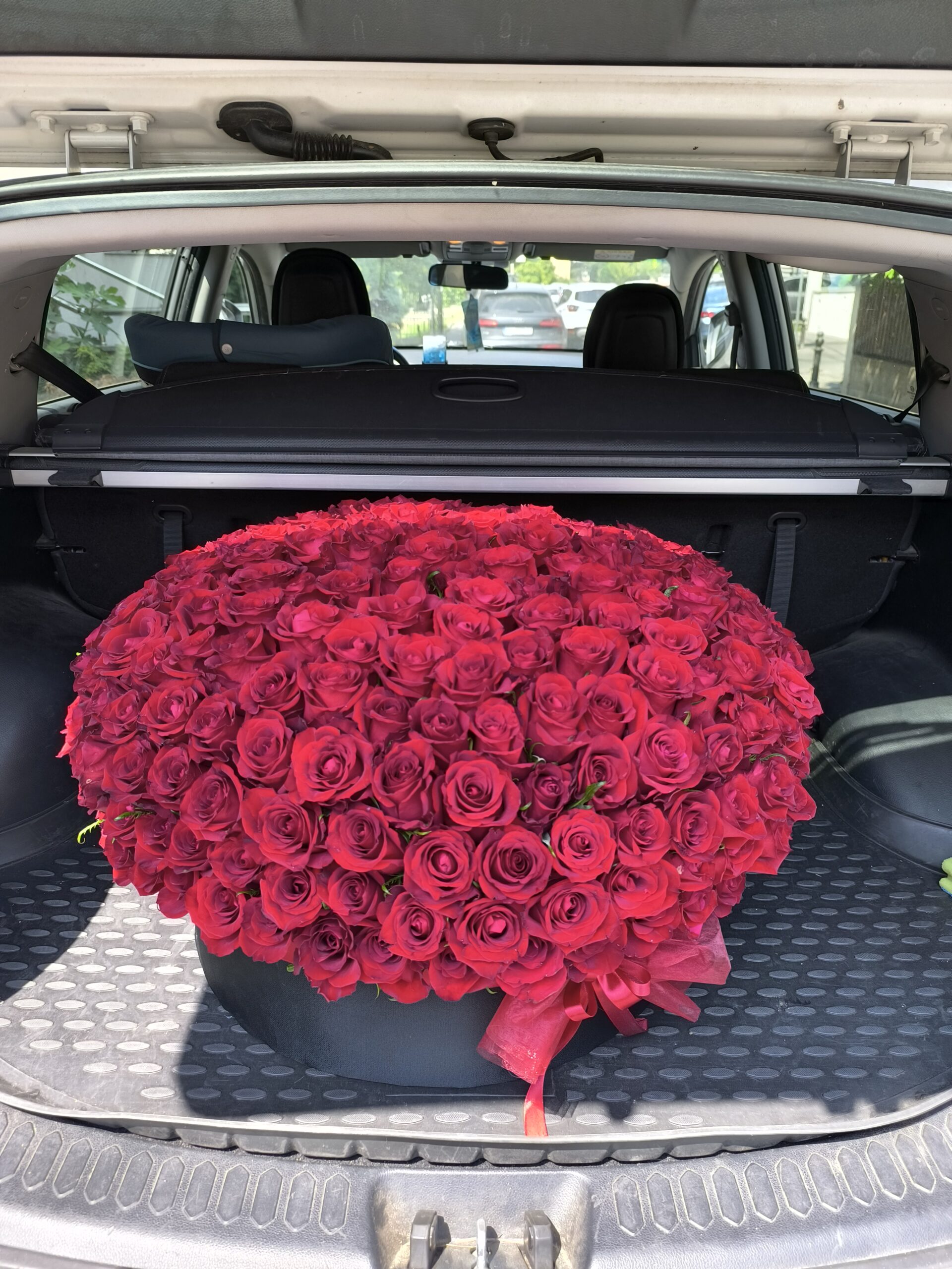 301 ruža dostava Beograd