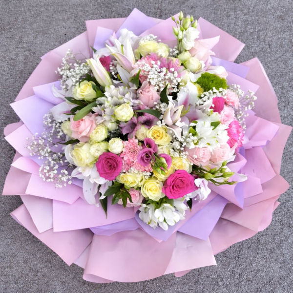 XXL buket cveća 80 cm ruže ljiljani luksuzni veliki buket roze beli